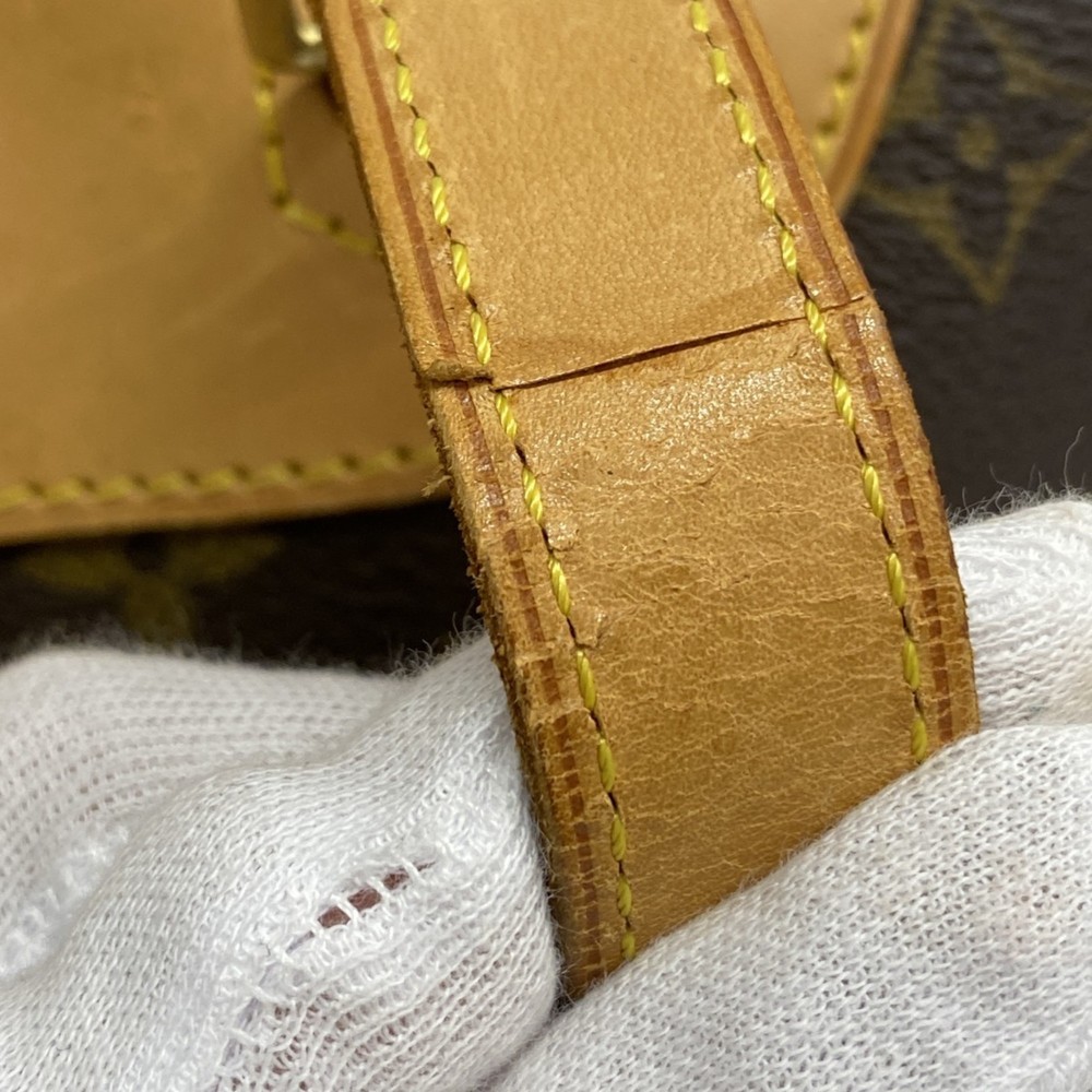 LOUIS VUITTON Brown Monogram Bag - Picture 9 of 10